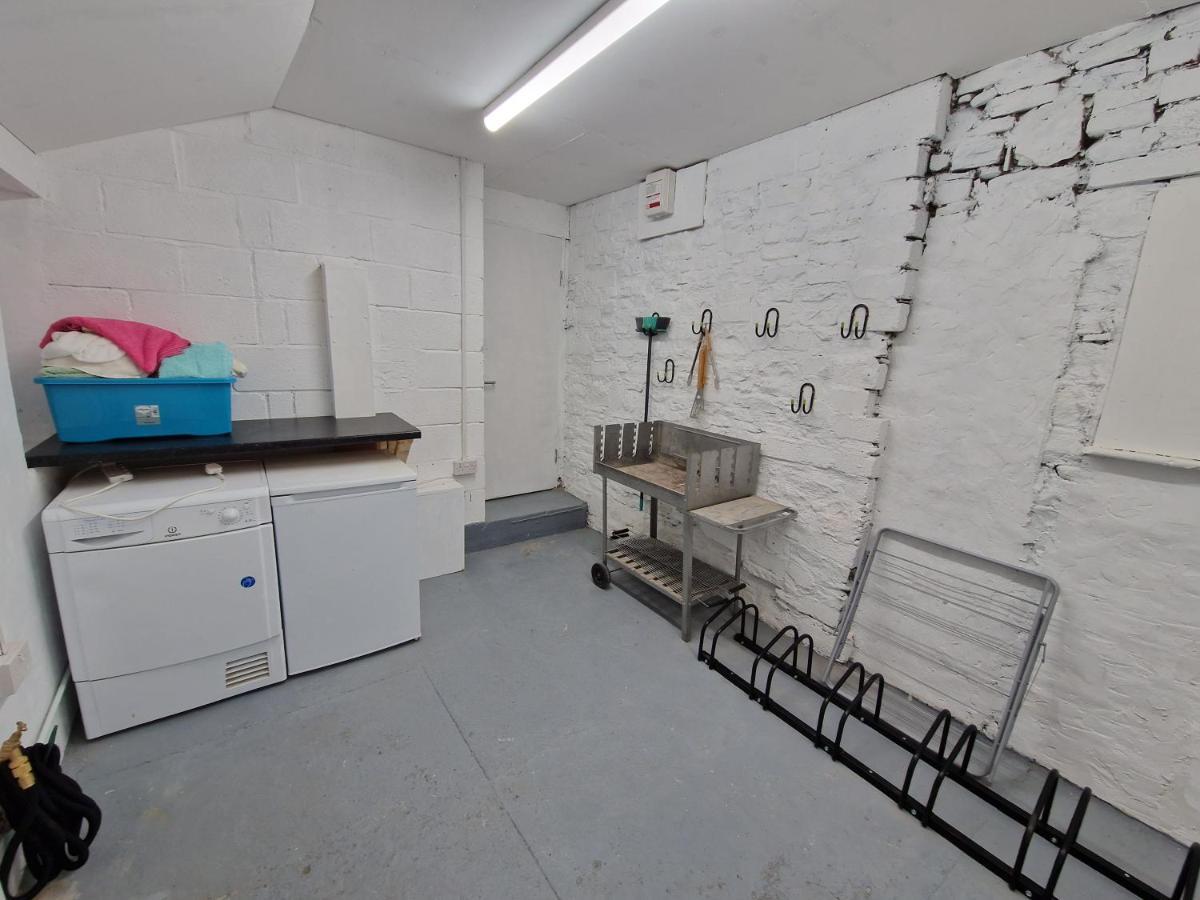 Lewis Gethin House, Newly Renovated Cottage Sleeps 9, Close To Bike Park Wales Merthyr Tydfil Eksteriør bilde